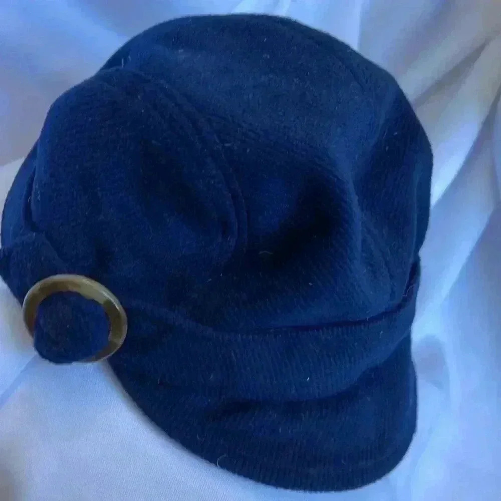 Badgley Mischka saks 5th ave navy baseballl cap hat with tortoise detail NWOT